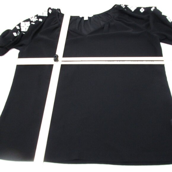Old Navy‎ Blouse Women's XL Black Embroidered Long Sleeve Split Neck Polyester - Picture 10 of 14